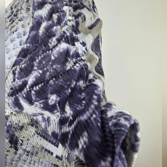 Andrew Marc Size 6 Backless Dress with Snake Print - Blue and Gray - Picture 10 of 12